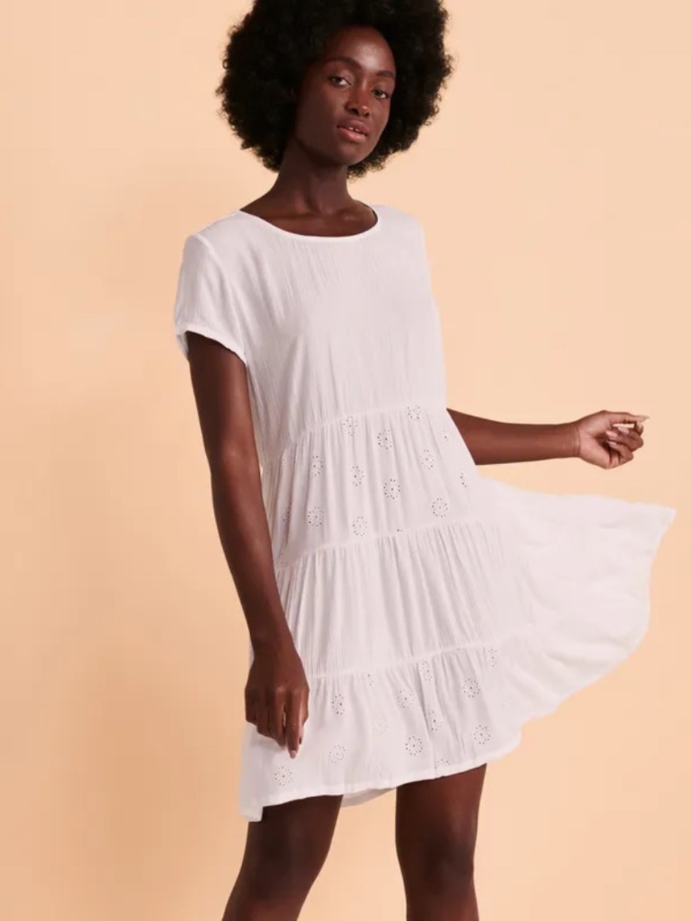 Tropik White Tiered Mini Dress Medium Swim Cover-up Beach Eyelet Resort Pool